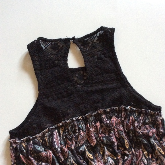 Babydoll Ruffled Top - Picture 6 of 6